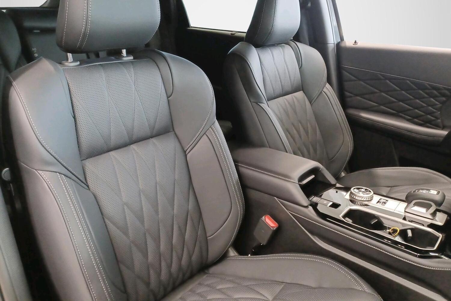 heti ajoon Mitsubishi Outlander