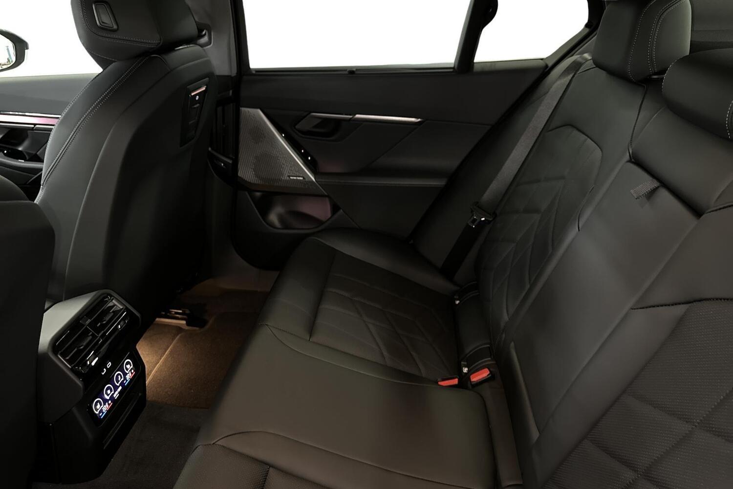 heti ajoon BMW i5