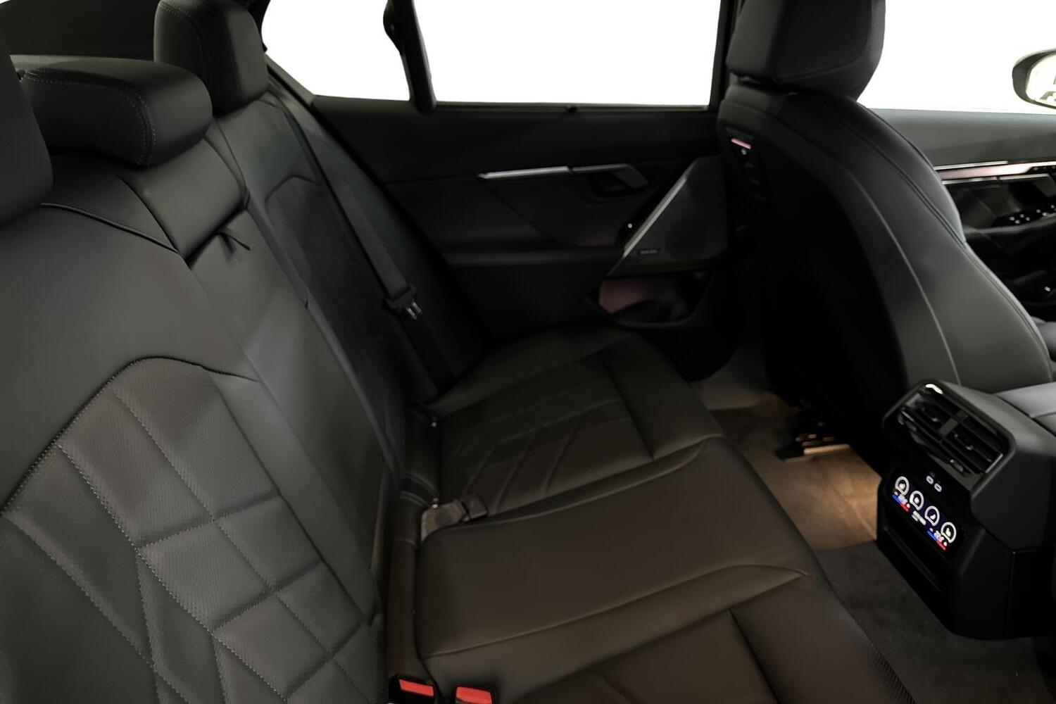 heti ajoon BMW i5