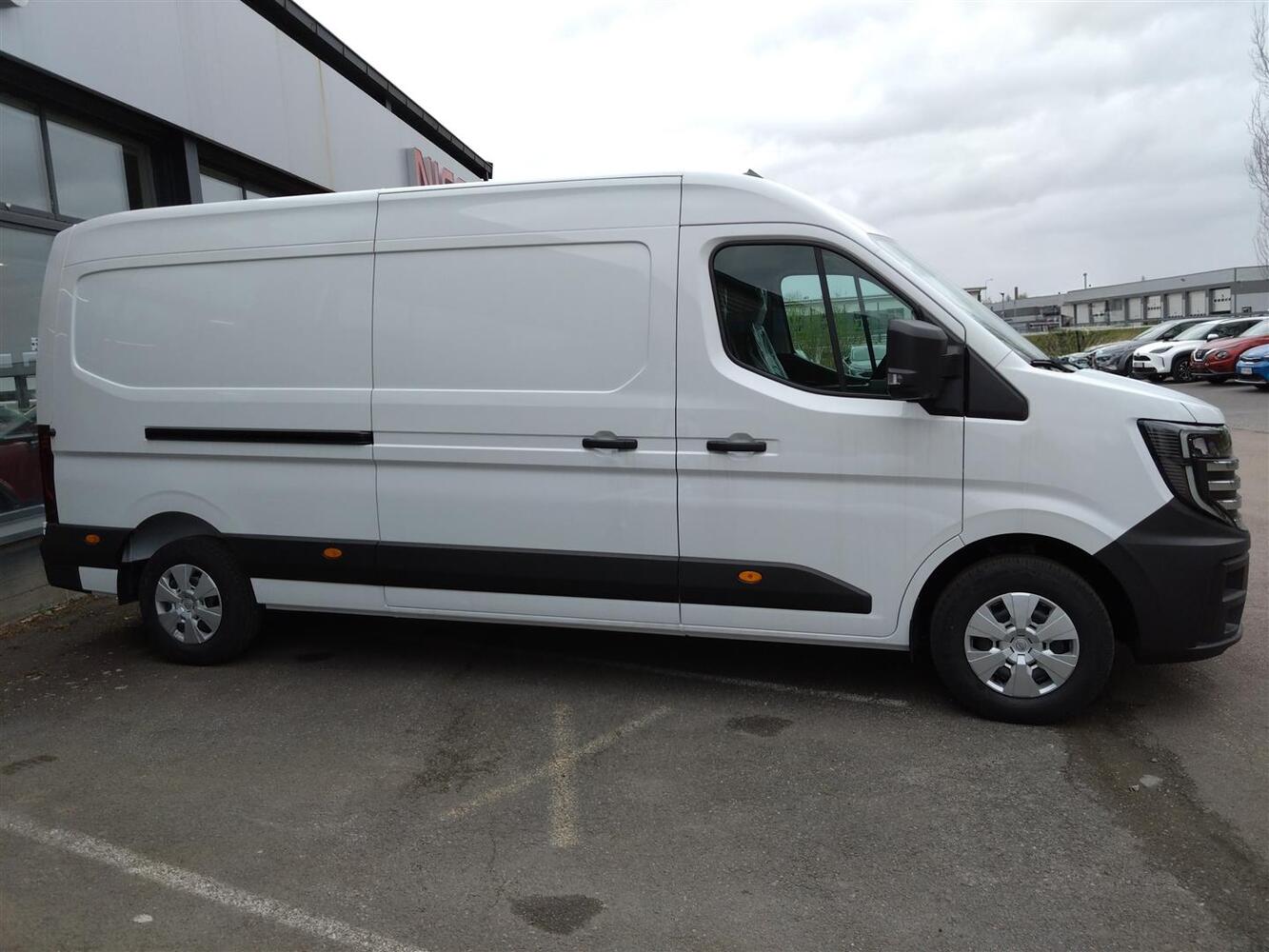 heti ajoon Nissan Interstar