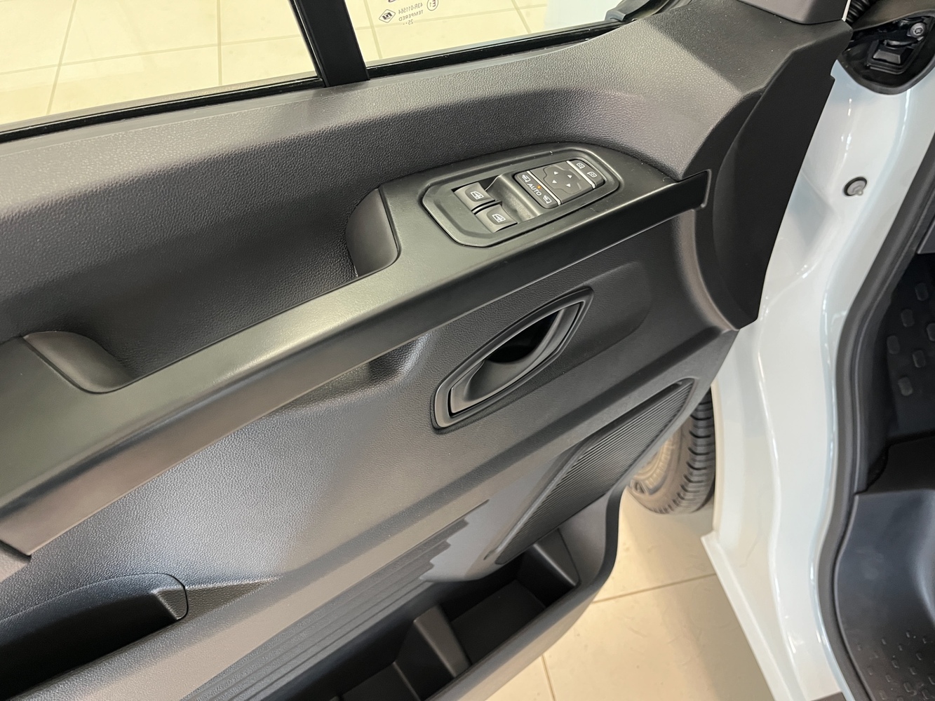 heti ajoon Nissan Primastar