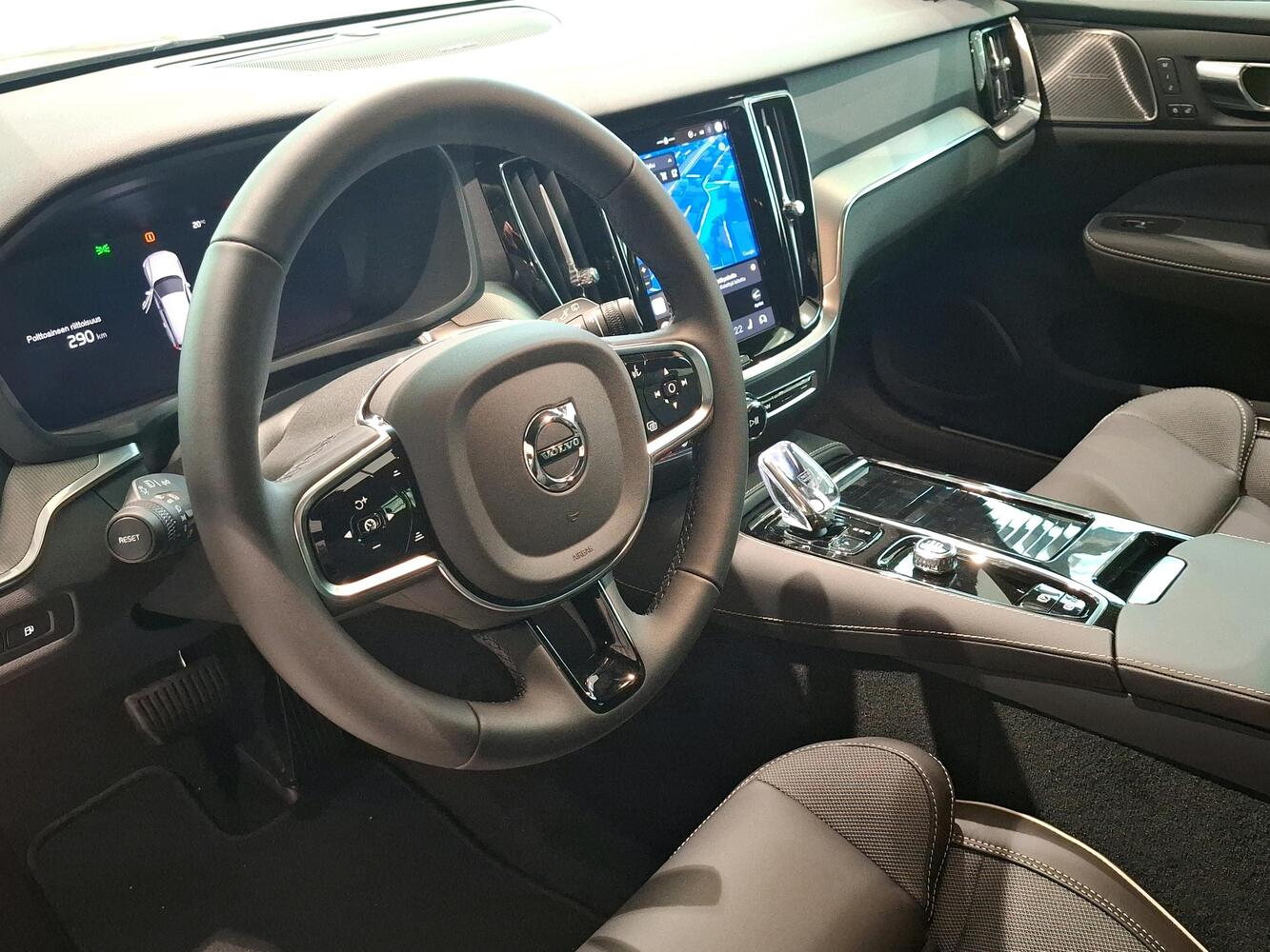 heti ajoon Volvo V60