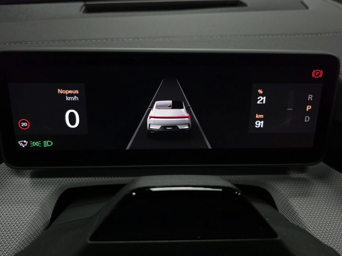 heti ajoon Polestar 4