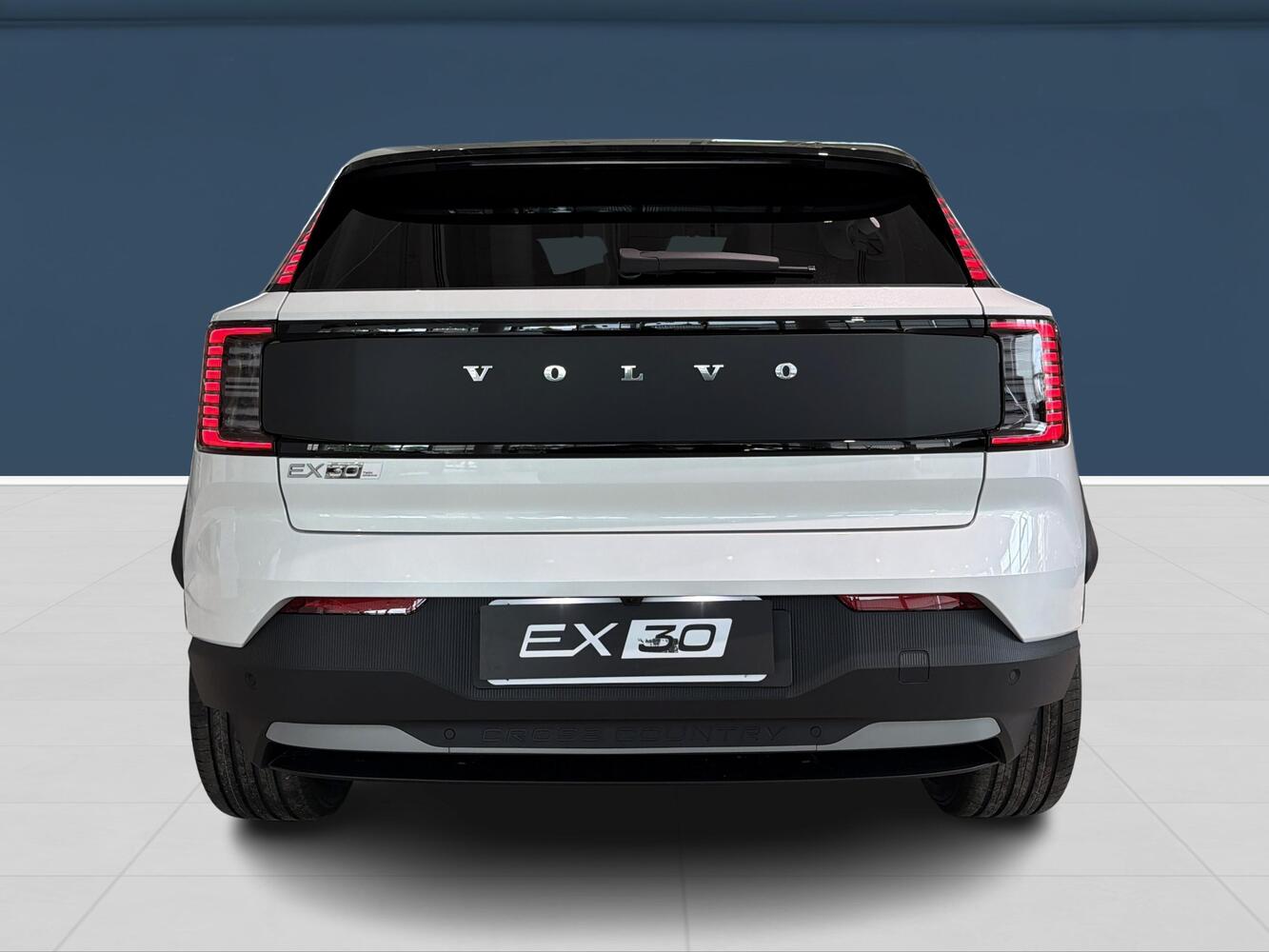 heti ajoon Volvo EX30 Cross Country