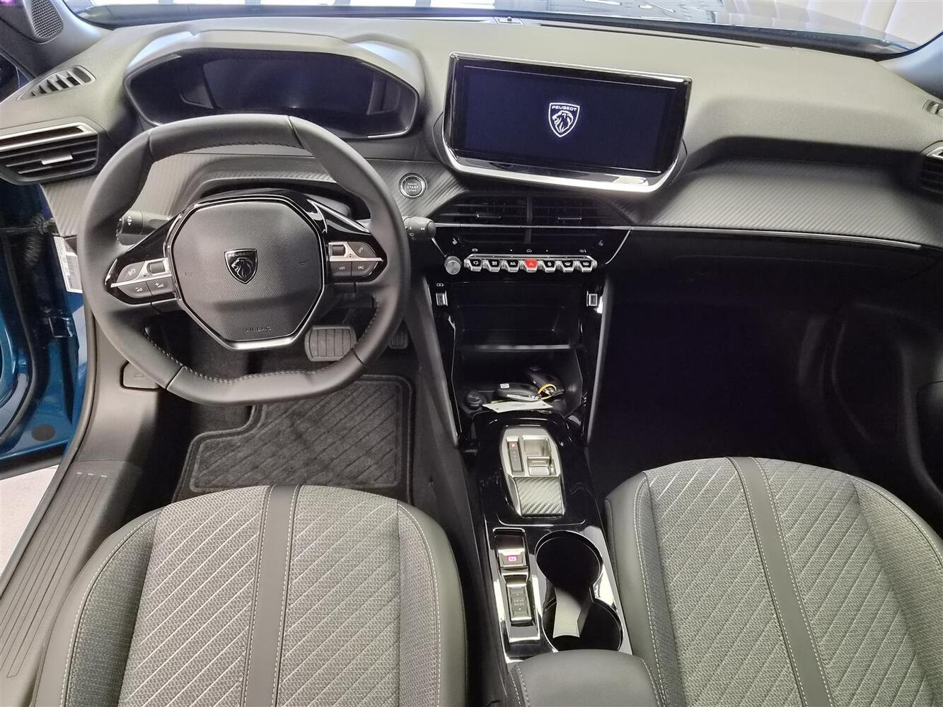 heti ajoon Peugeot 2008
