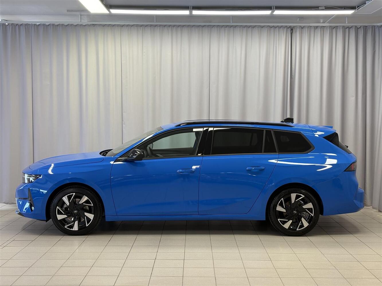 heti ajoon Opel Astra