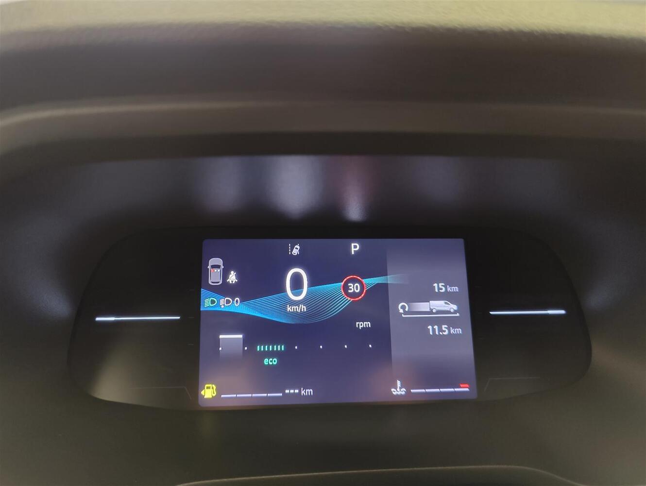 heti ajoon Nissan Primastar