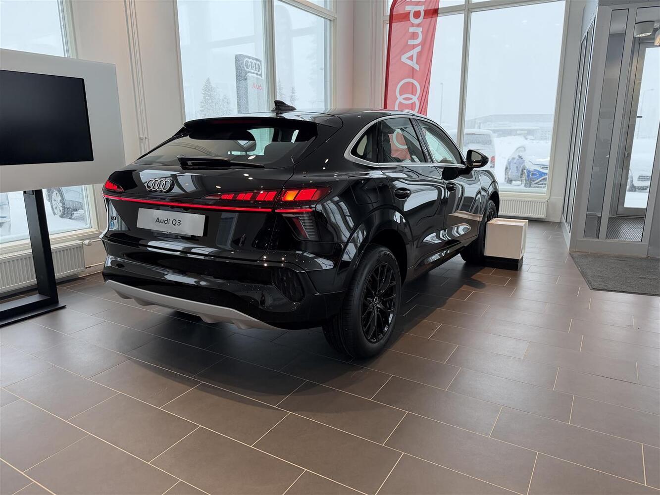 heti ajoon Audi Q3