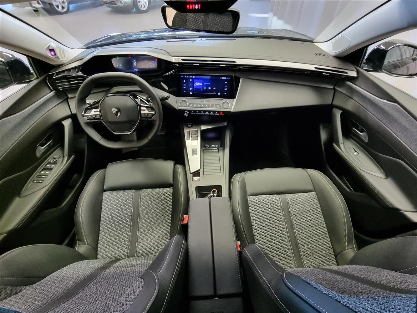 heti ajoon Peugeot 408