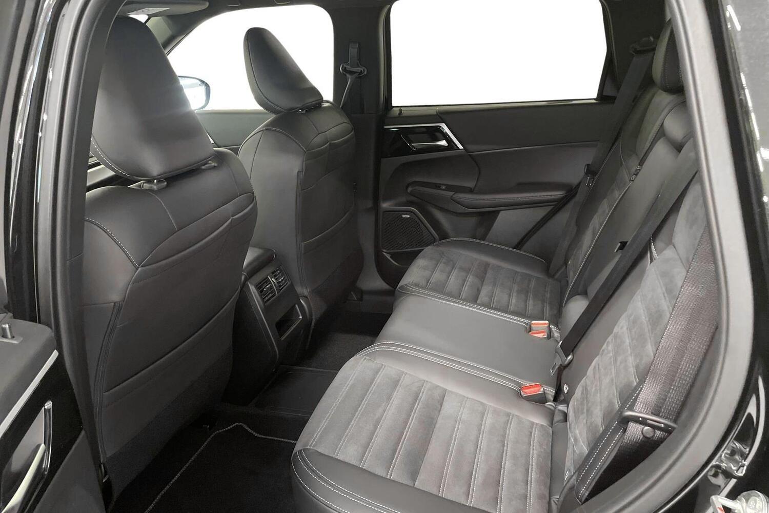 heti ajoon Mitsubishi Outlander