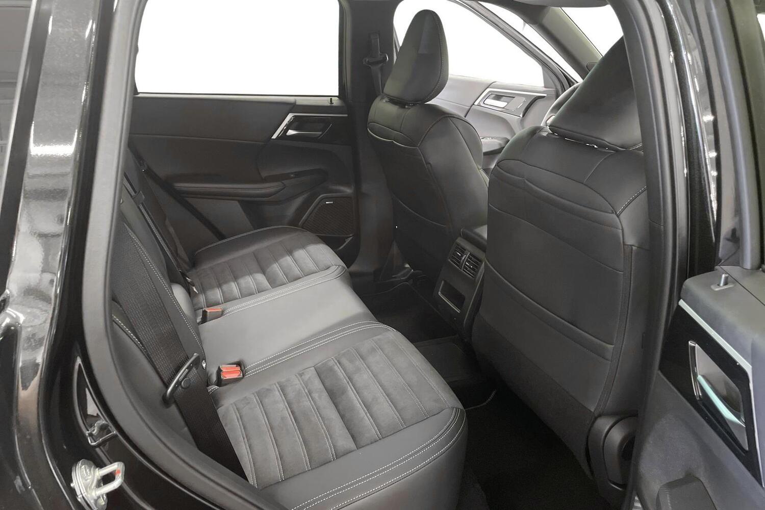 heti ajoon Mitsubishi Outlander