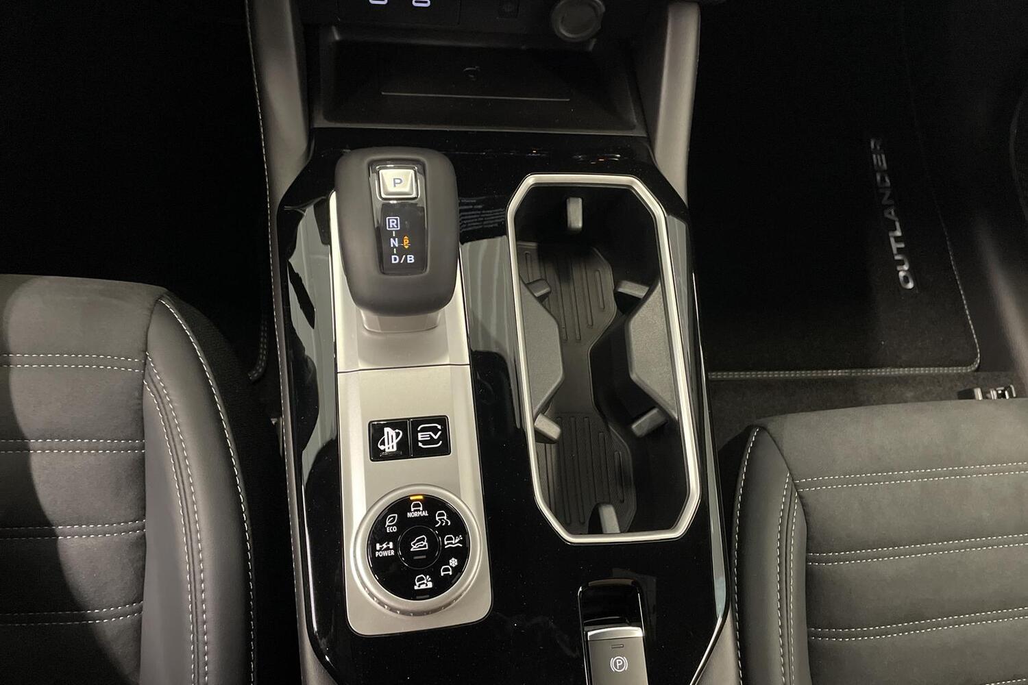 heti ajoon Mitsubishi Outlander