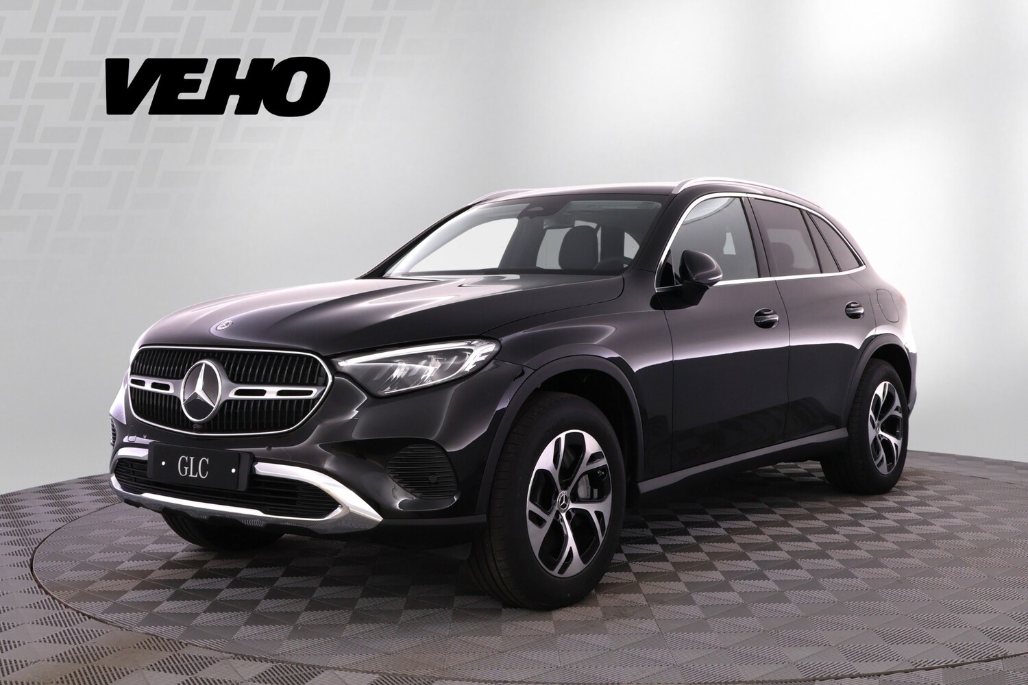 heti ajoon Mercedes-Benz GLC