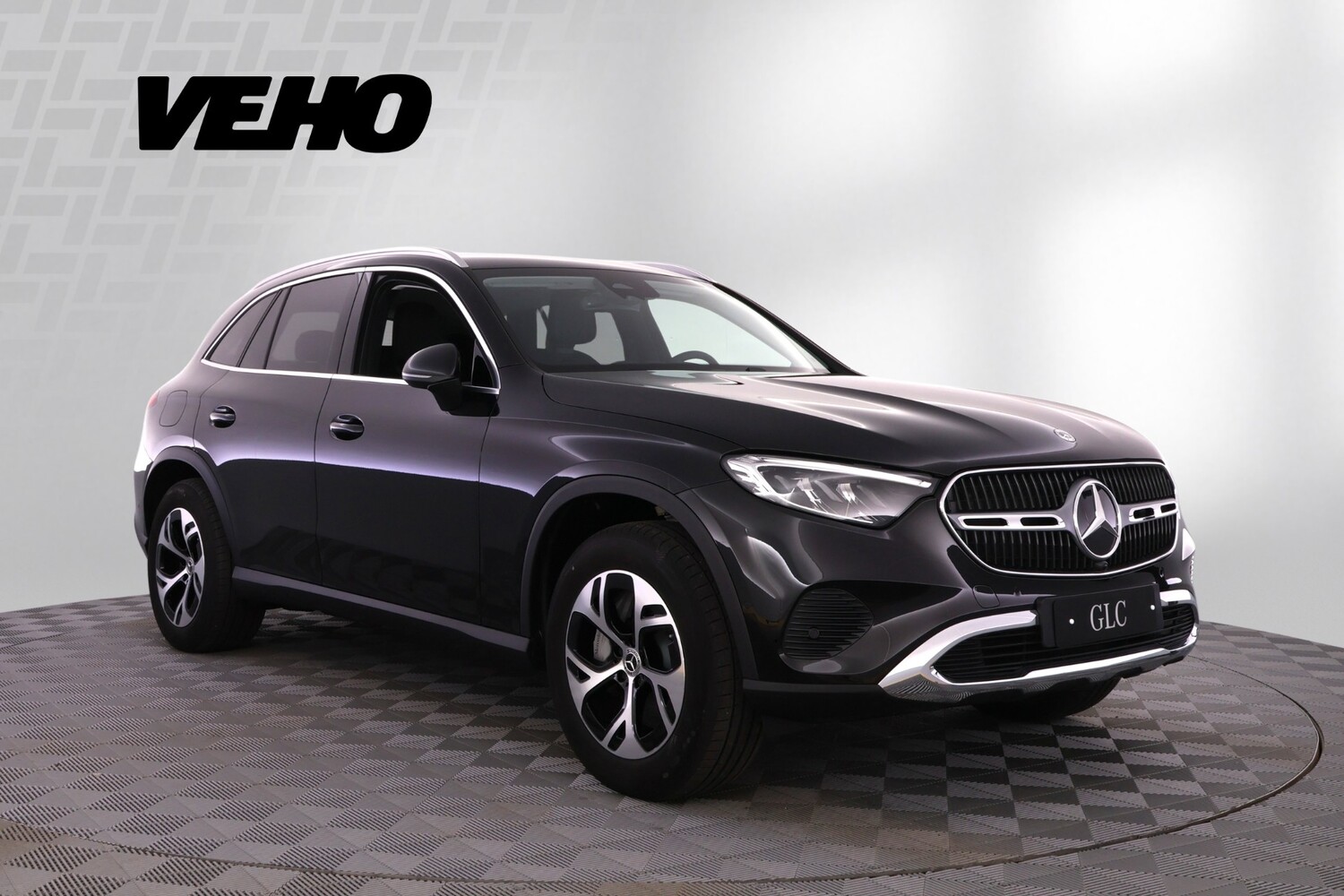 heti ajoon Mercedes-Benz GLC