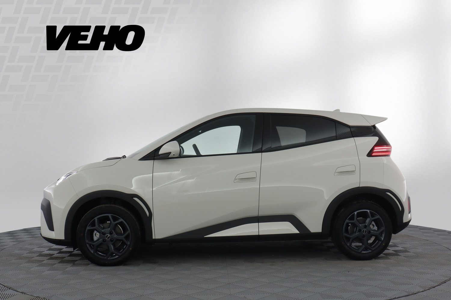 heti ajoon BYD Dolphin Surf