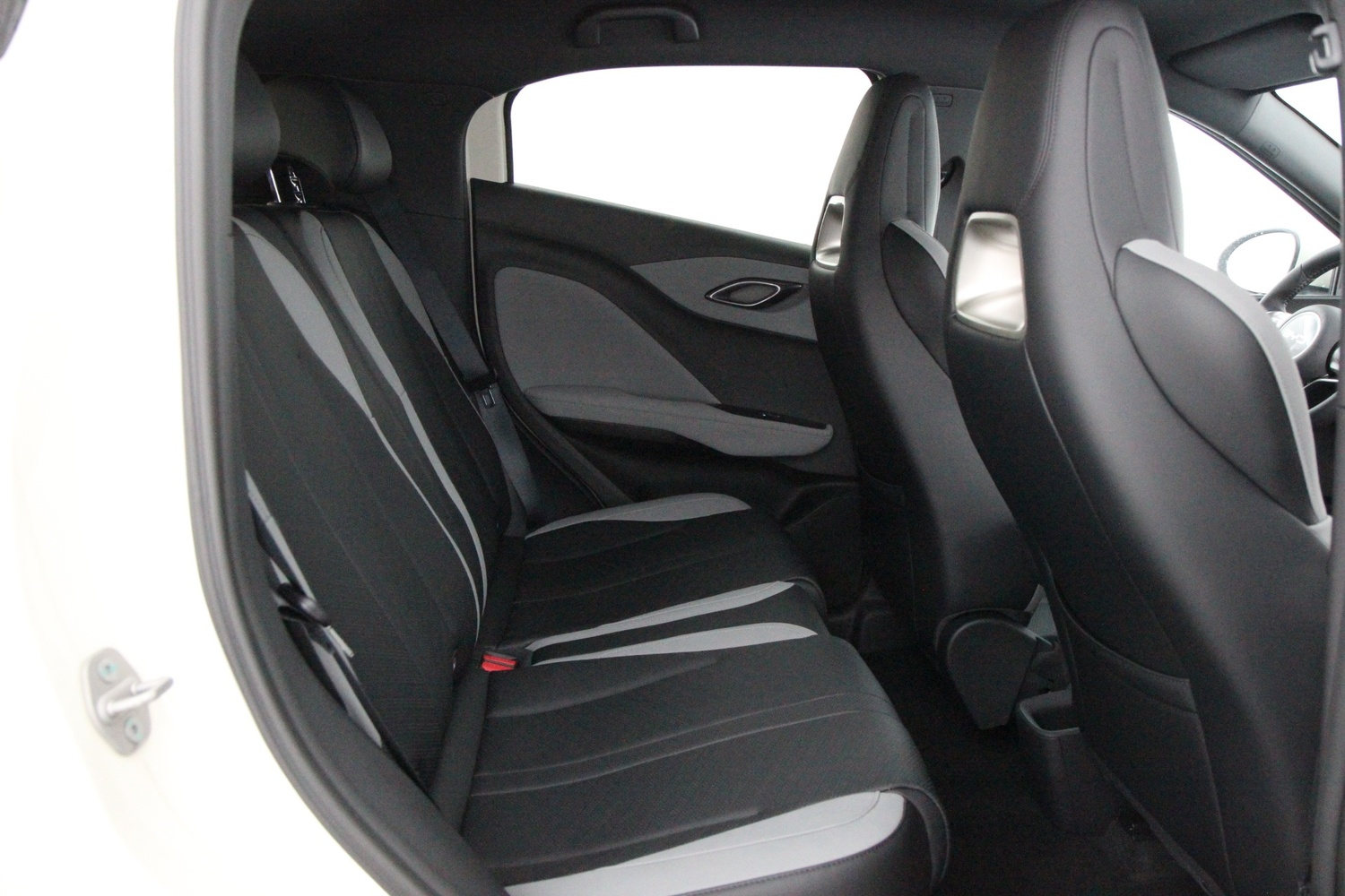 heti ajoon BYD Dolphin Surf