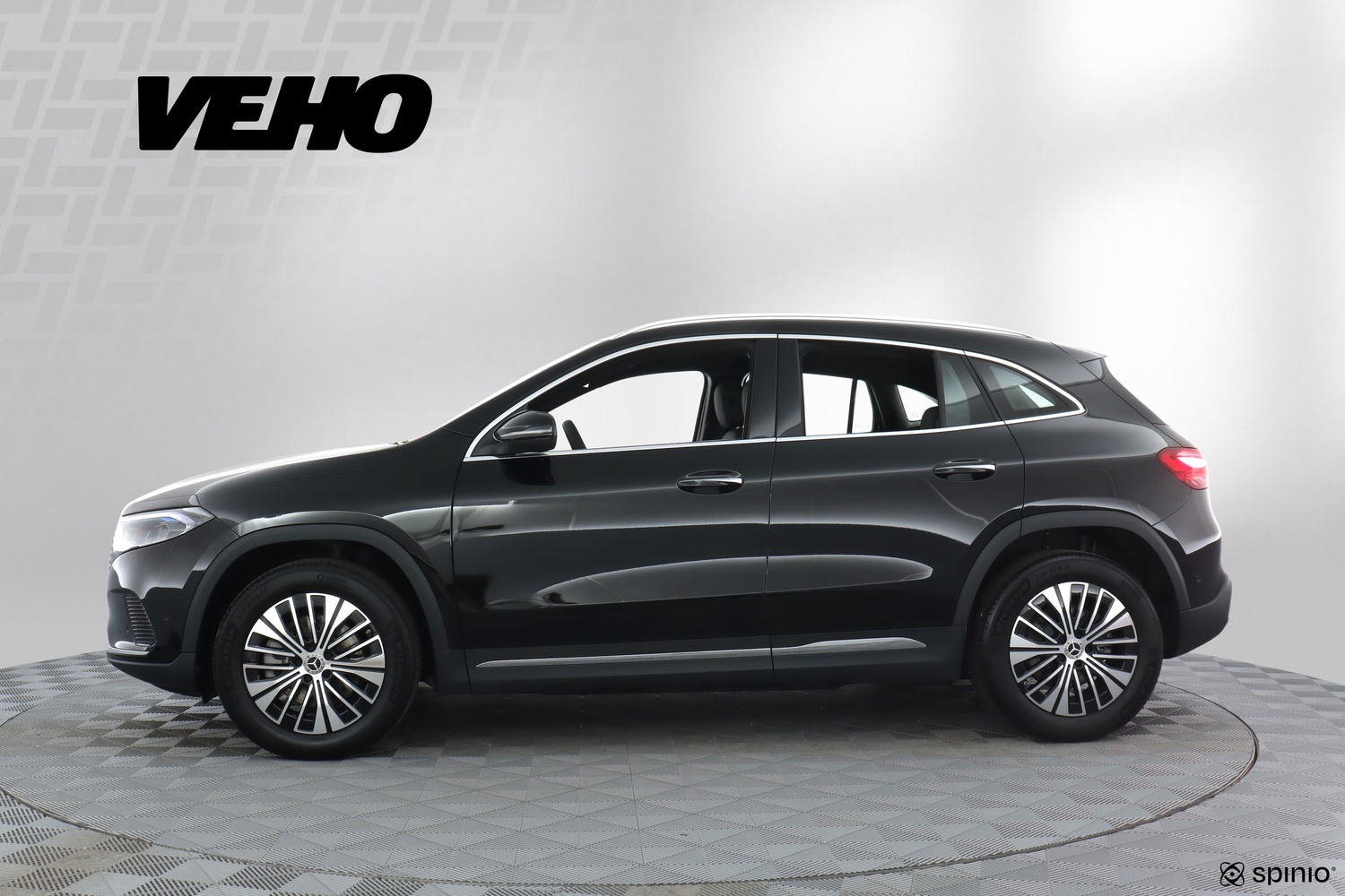 heti ajoon Mercedes-Benz EQA