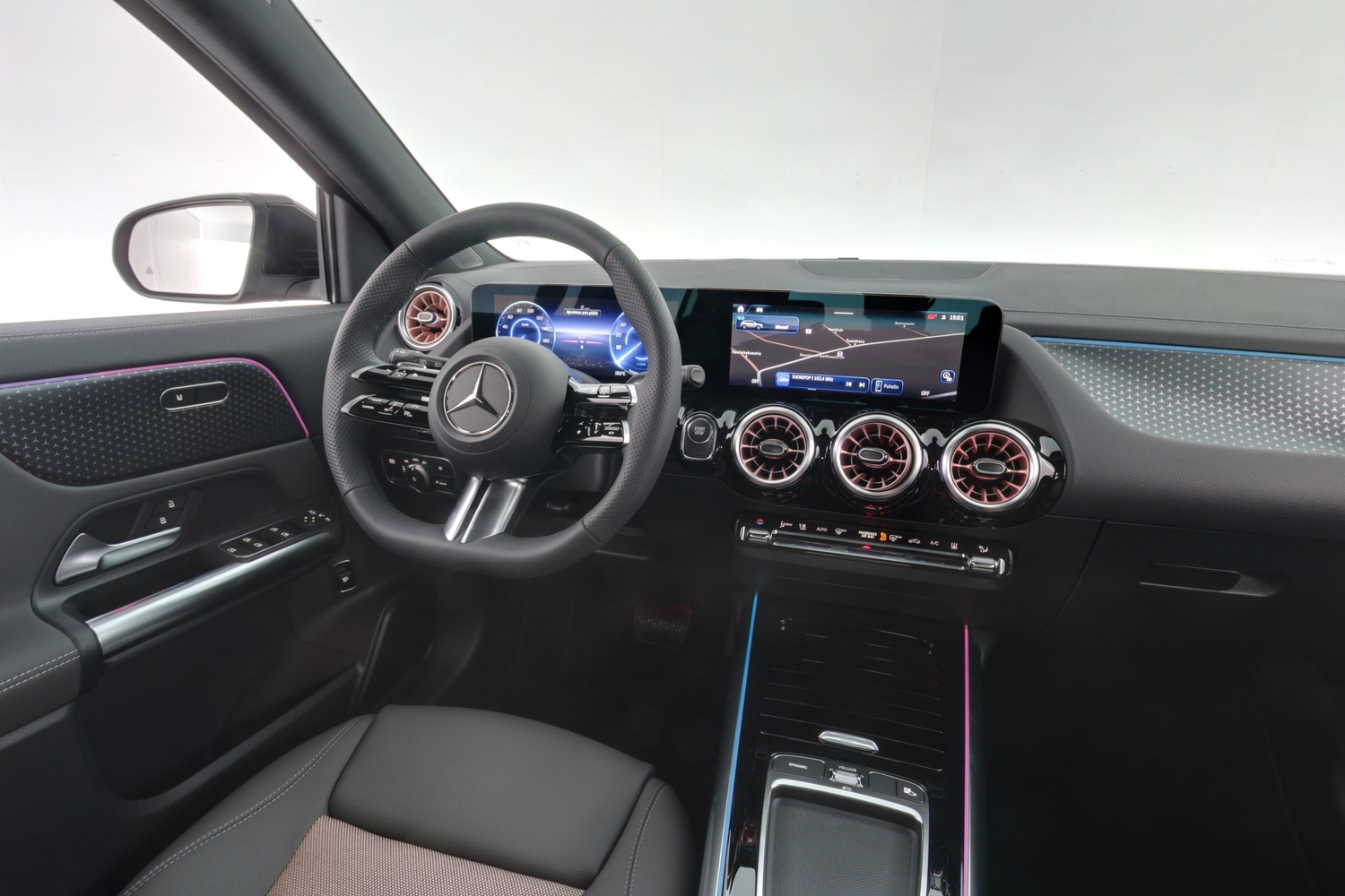 heti ajoon Mercedes-Benz EQA