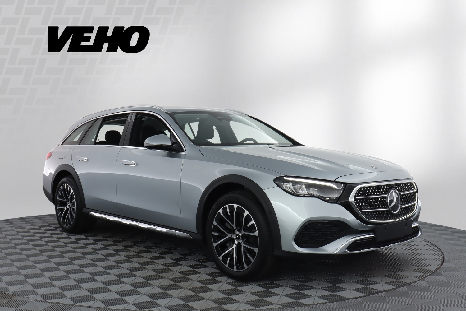 heti ajoon Mercedes-Benz E
