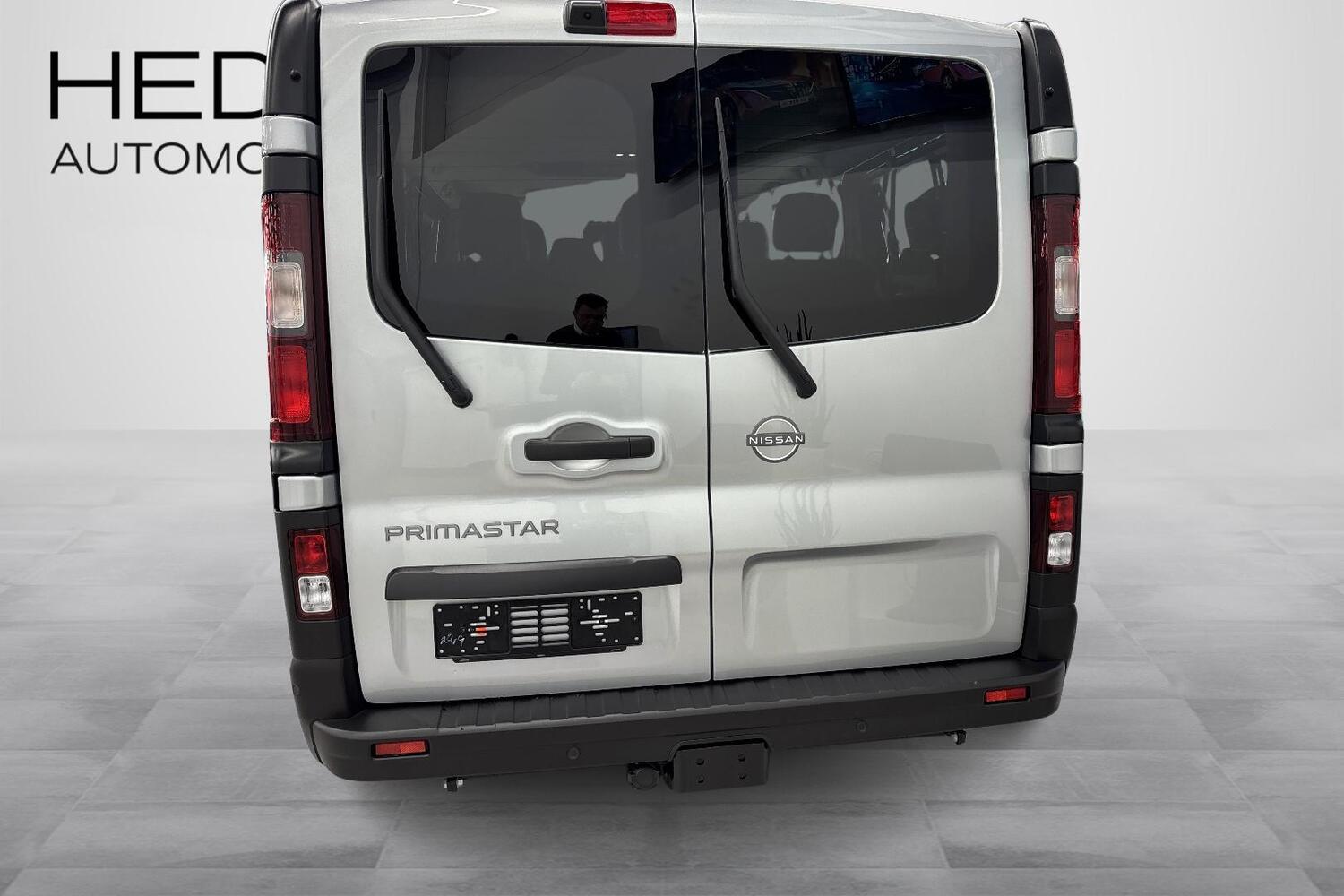 heti ajoon Nissan Primastar
