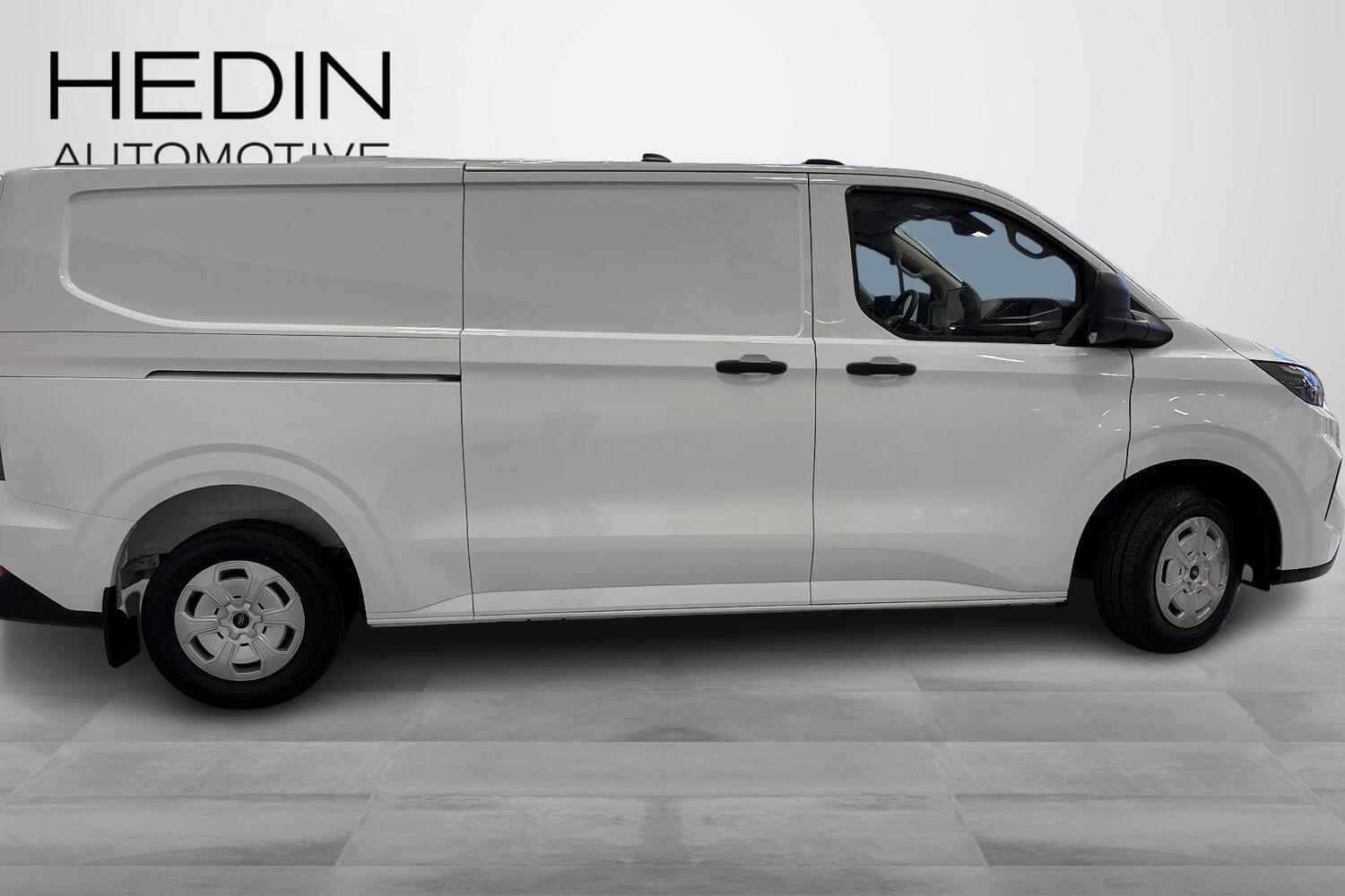 heti ajoon Ford Transit Custom