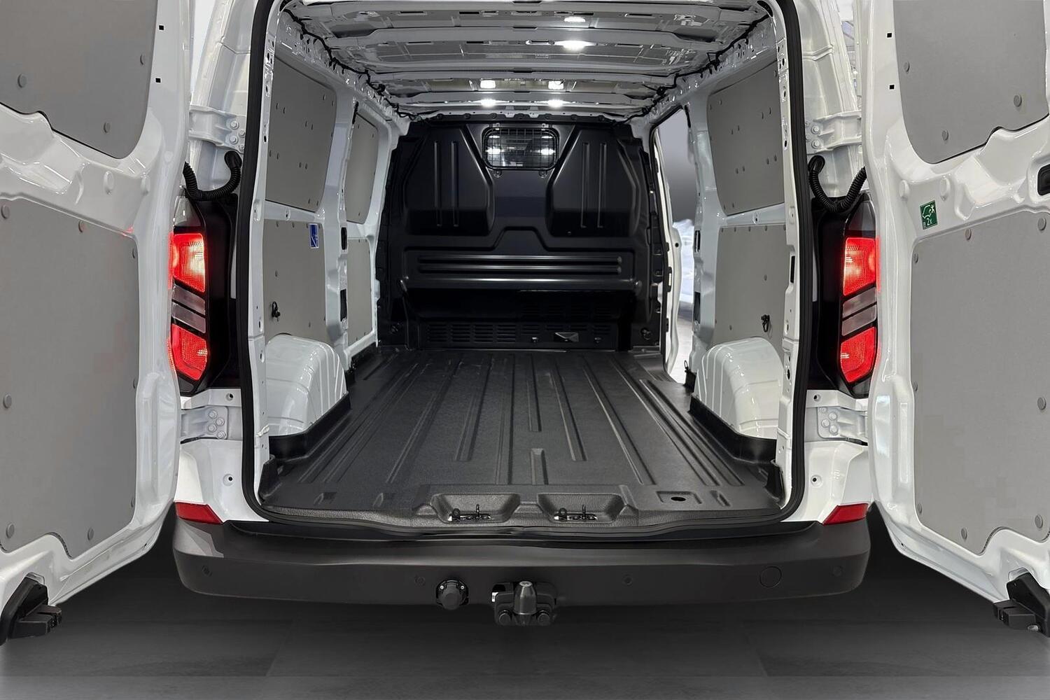 heti ajoon Ford Transit Custom