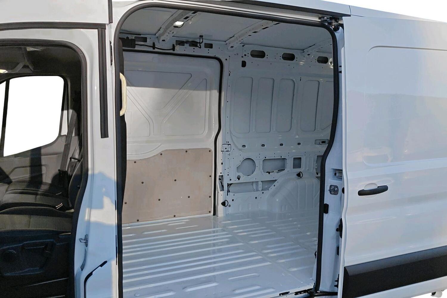 heti ajoon Ford Transit