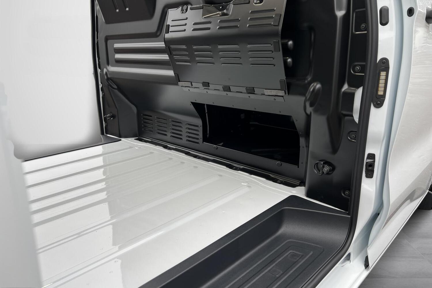 heti ajoon Ford Transit Custom