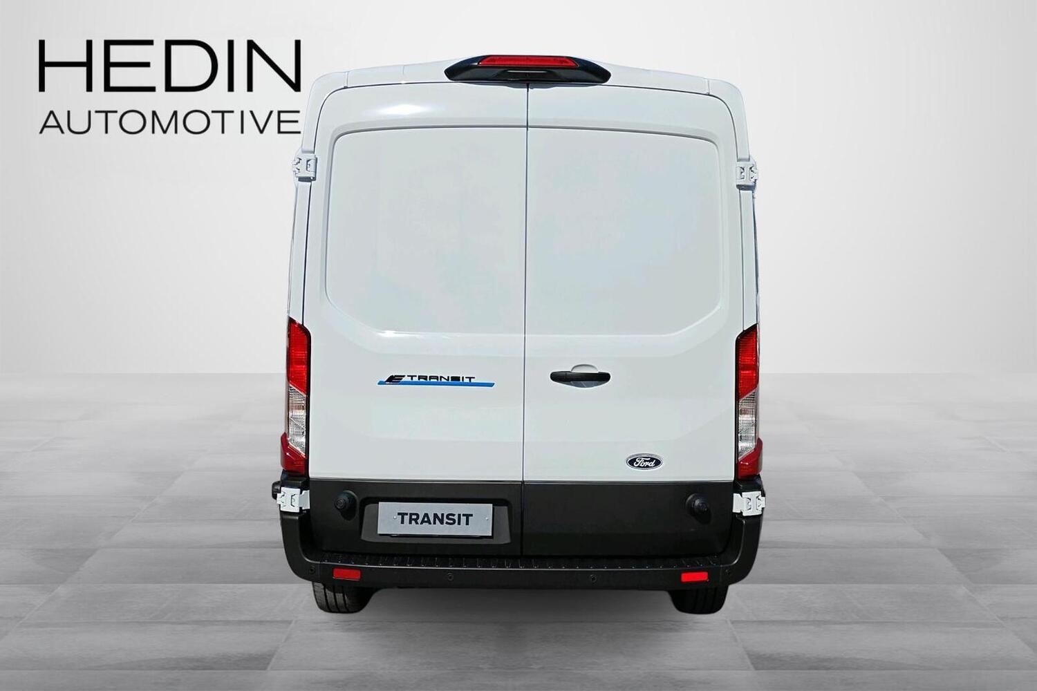 heti ajoon Ford Transit