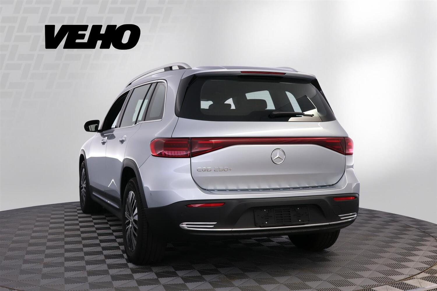 heti ajoon Mercedes-Benz EQB