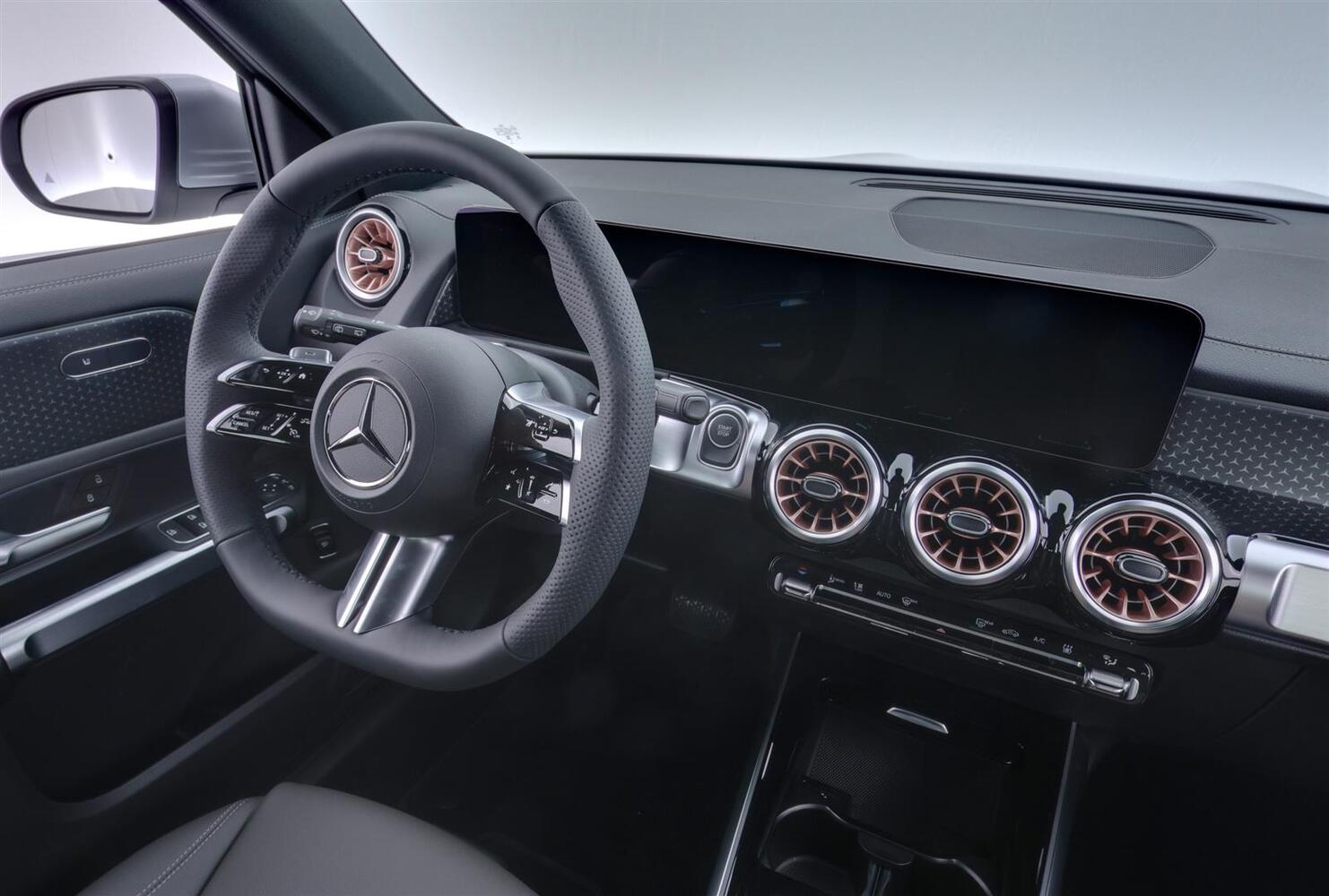 heti ajoon Mercedes-Benz EQB