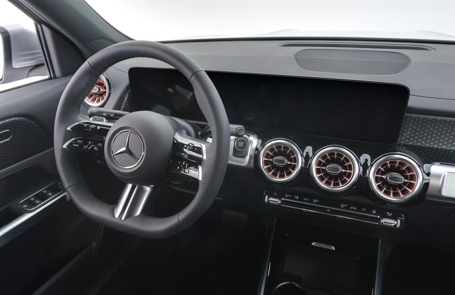 heti ajoon Mercedes-Benz EQB