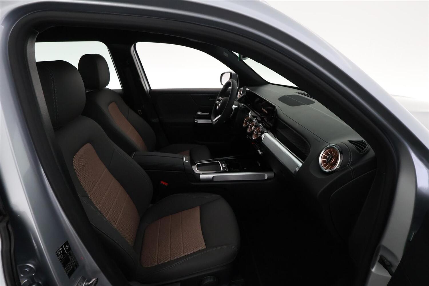 heti ajoon Mercedes-Benz EQB