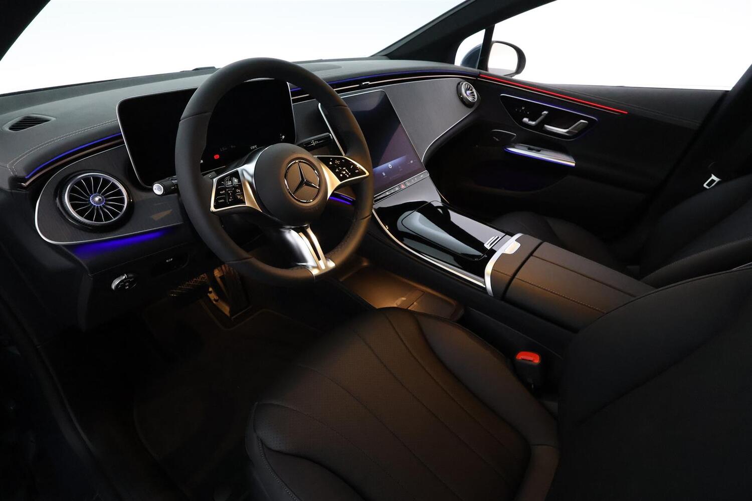 heti ajoon Mercedes-Benz EQE