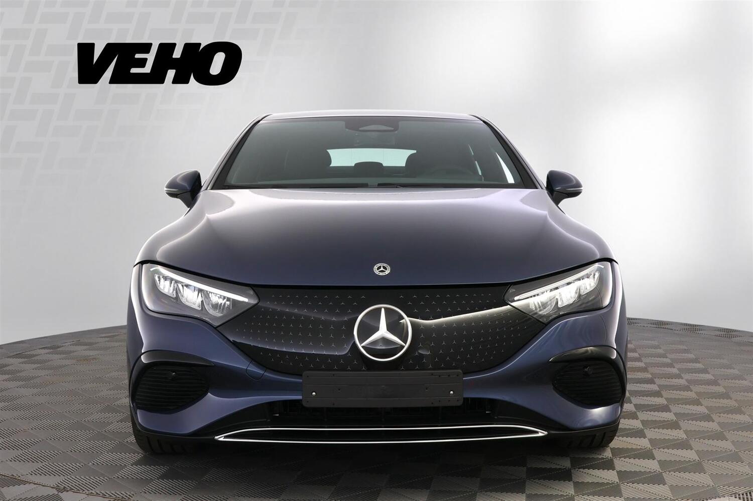 heti ajoon Mercedes-Benz EQE