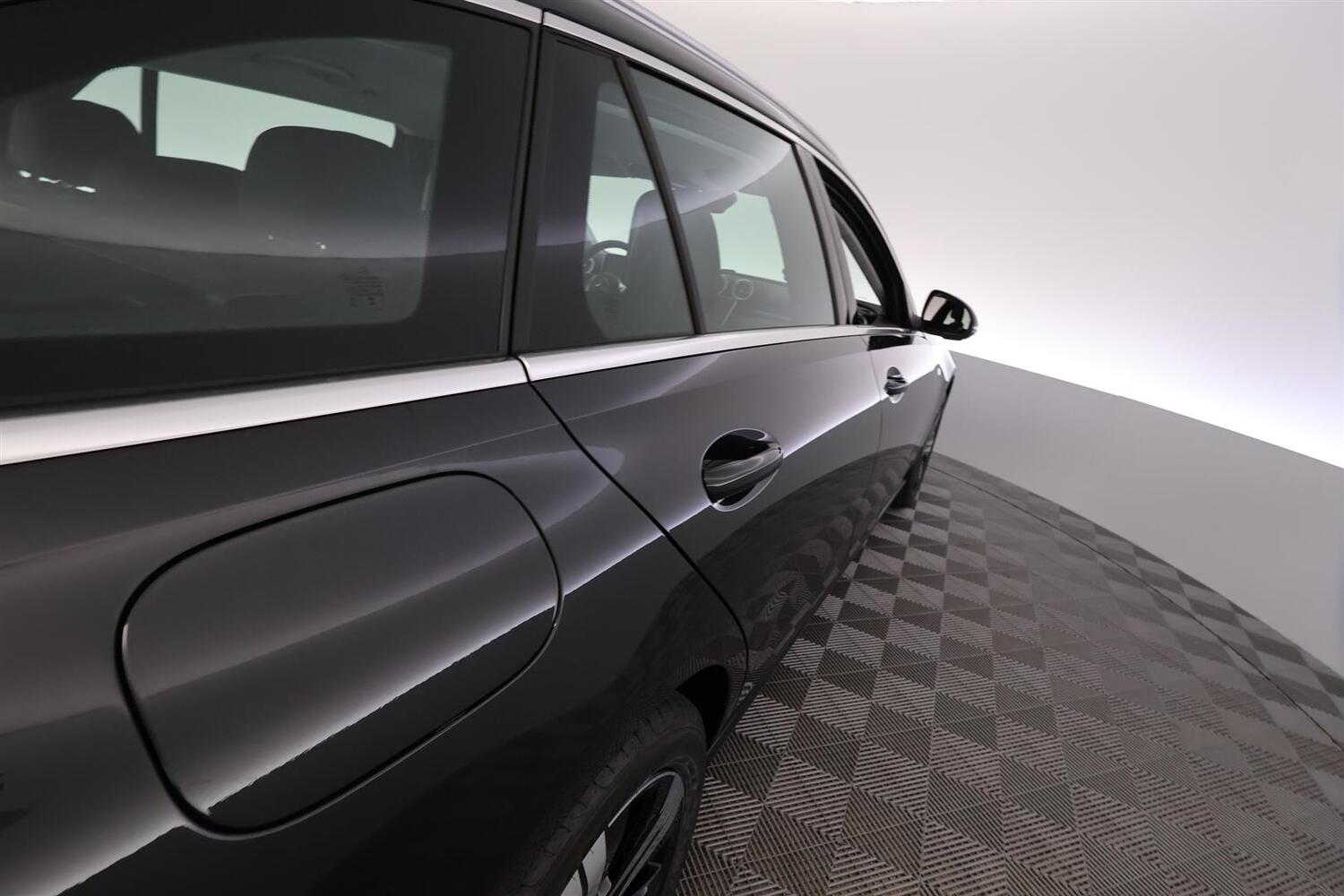 heti ajoon Mercedes-Benz C