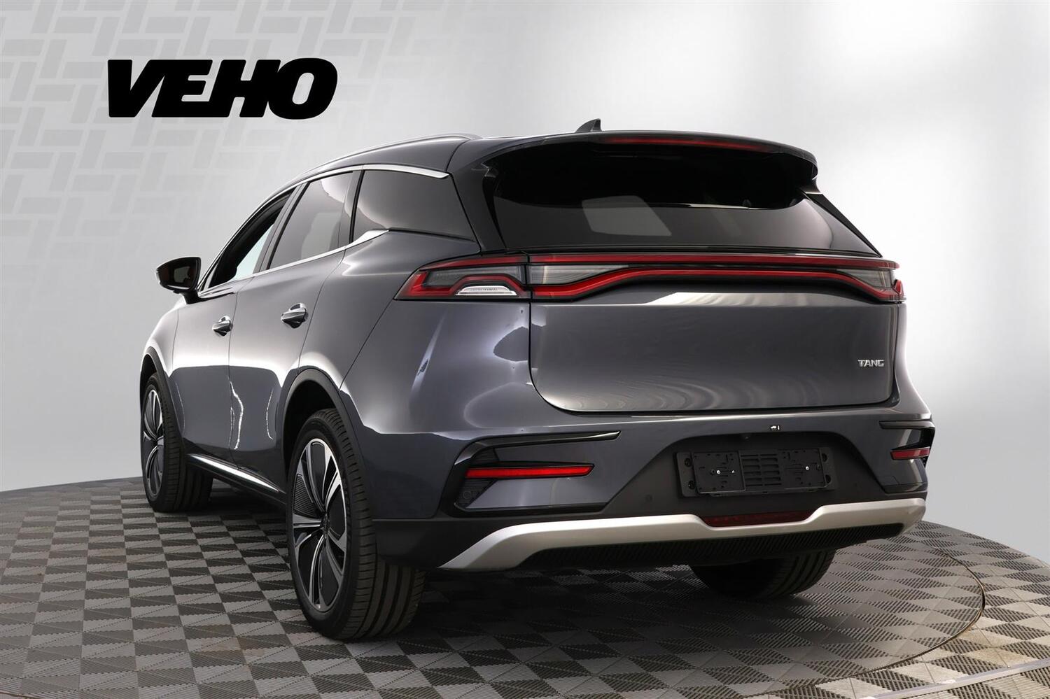 heti ajoon BYD Tang