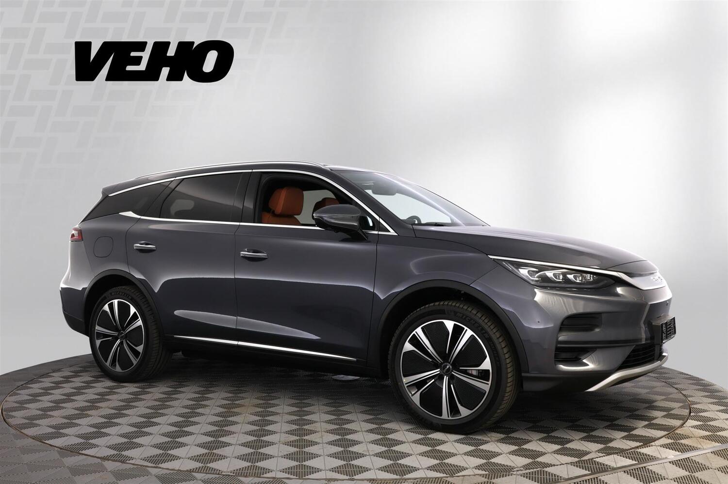 heti ajoon BYD Tang