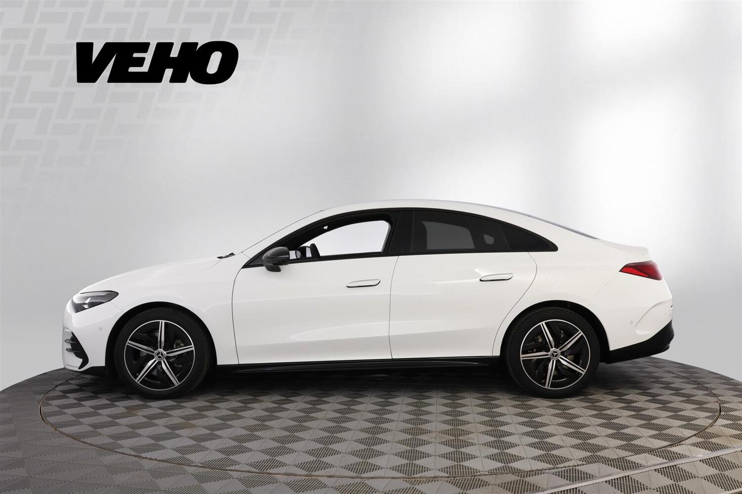 heti ajoon Mercedes-Benz CLA-sarja