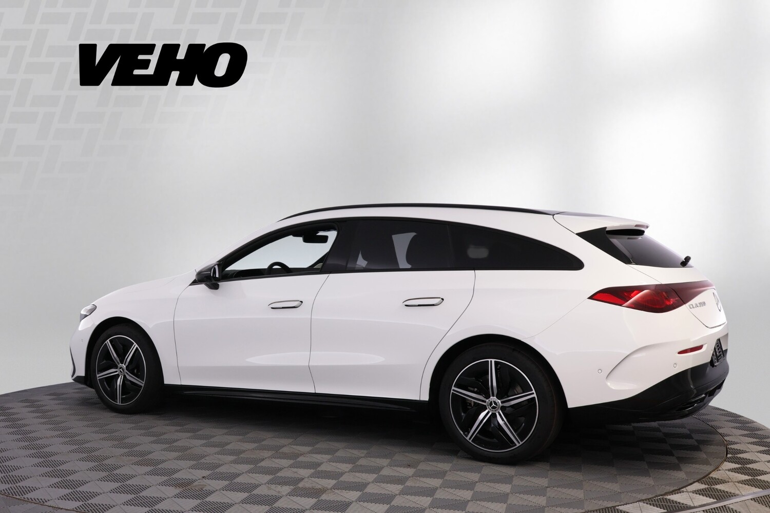 heti ajoon Mercedes-Benz CLA-sarja
