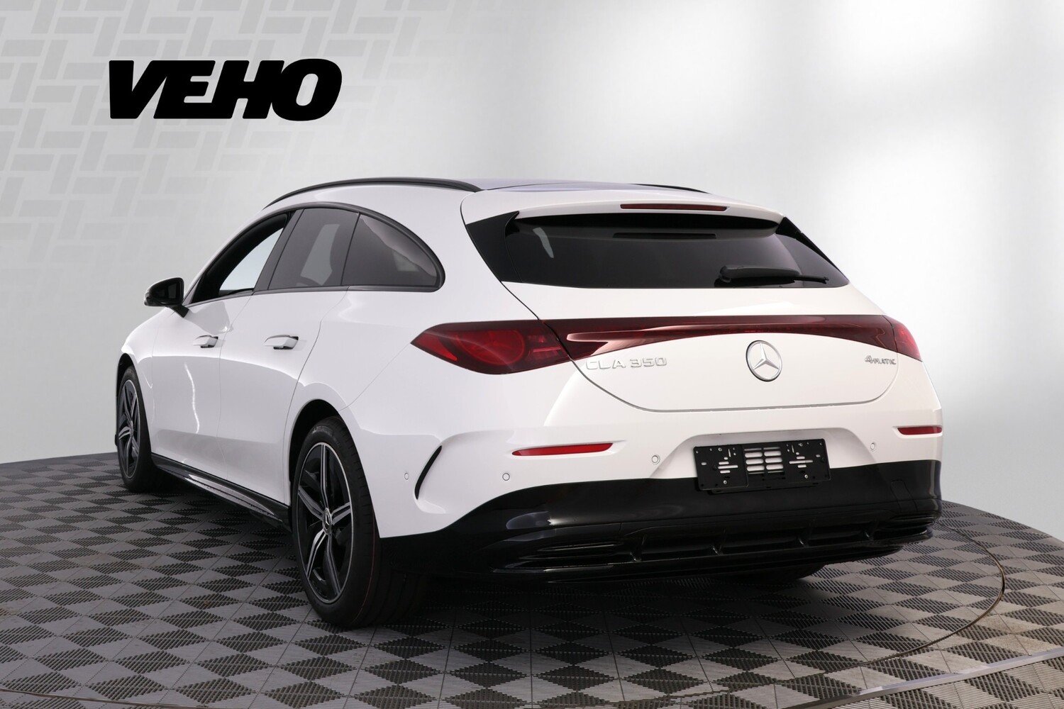 heti ajoon Mercedes-Benz CLA-sarja