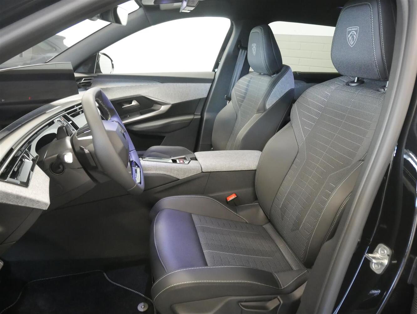 heti ajoon Peugeot 5008