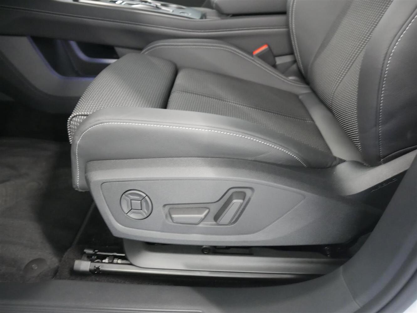 heti ajoon Audi Q4 e-tron