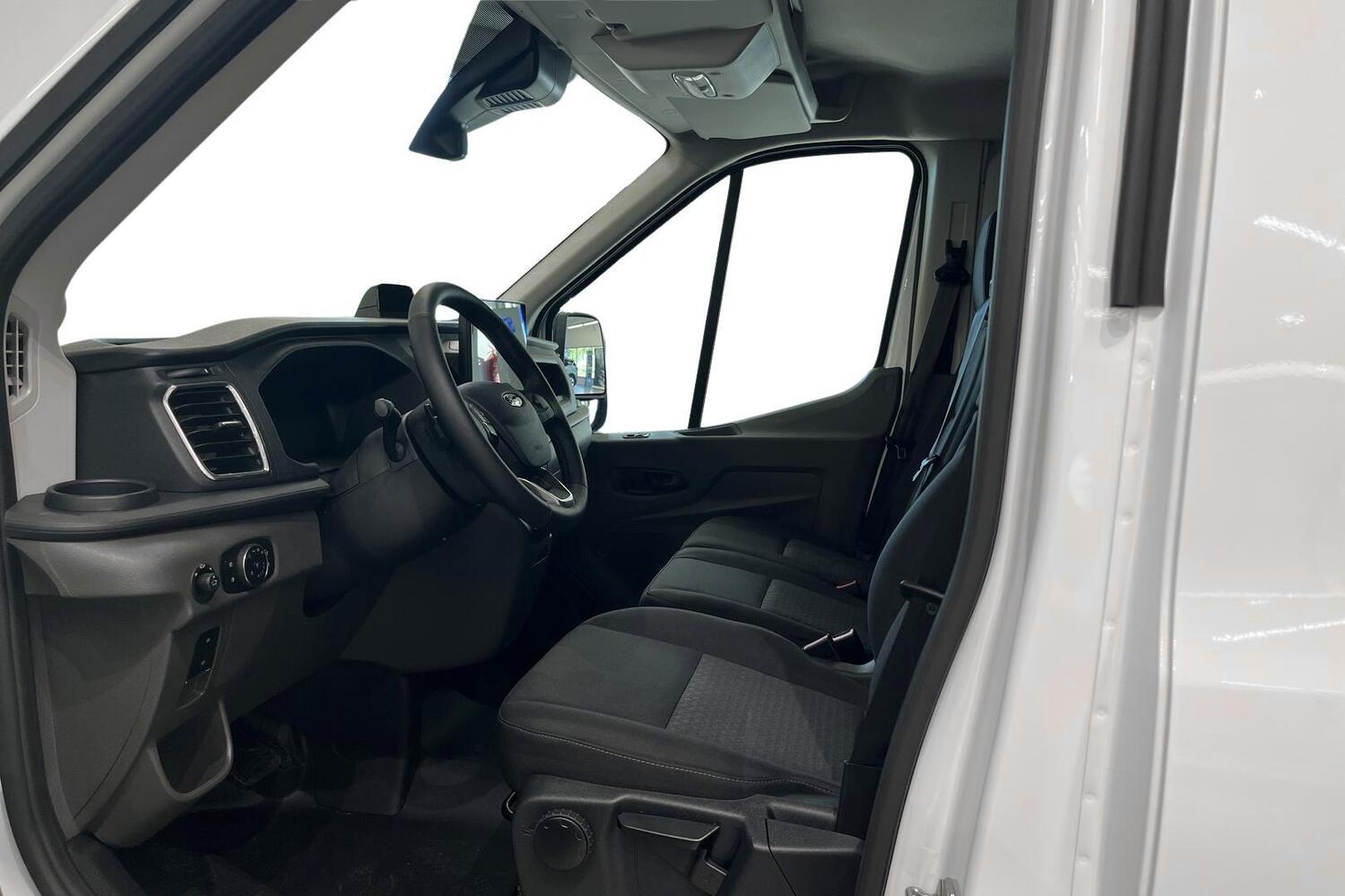 heti ajoon Ford Transit