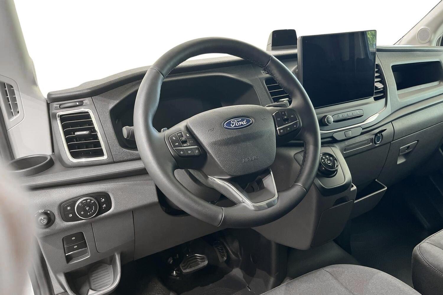 heti ajoon Ford Transit