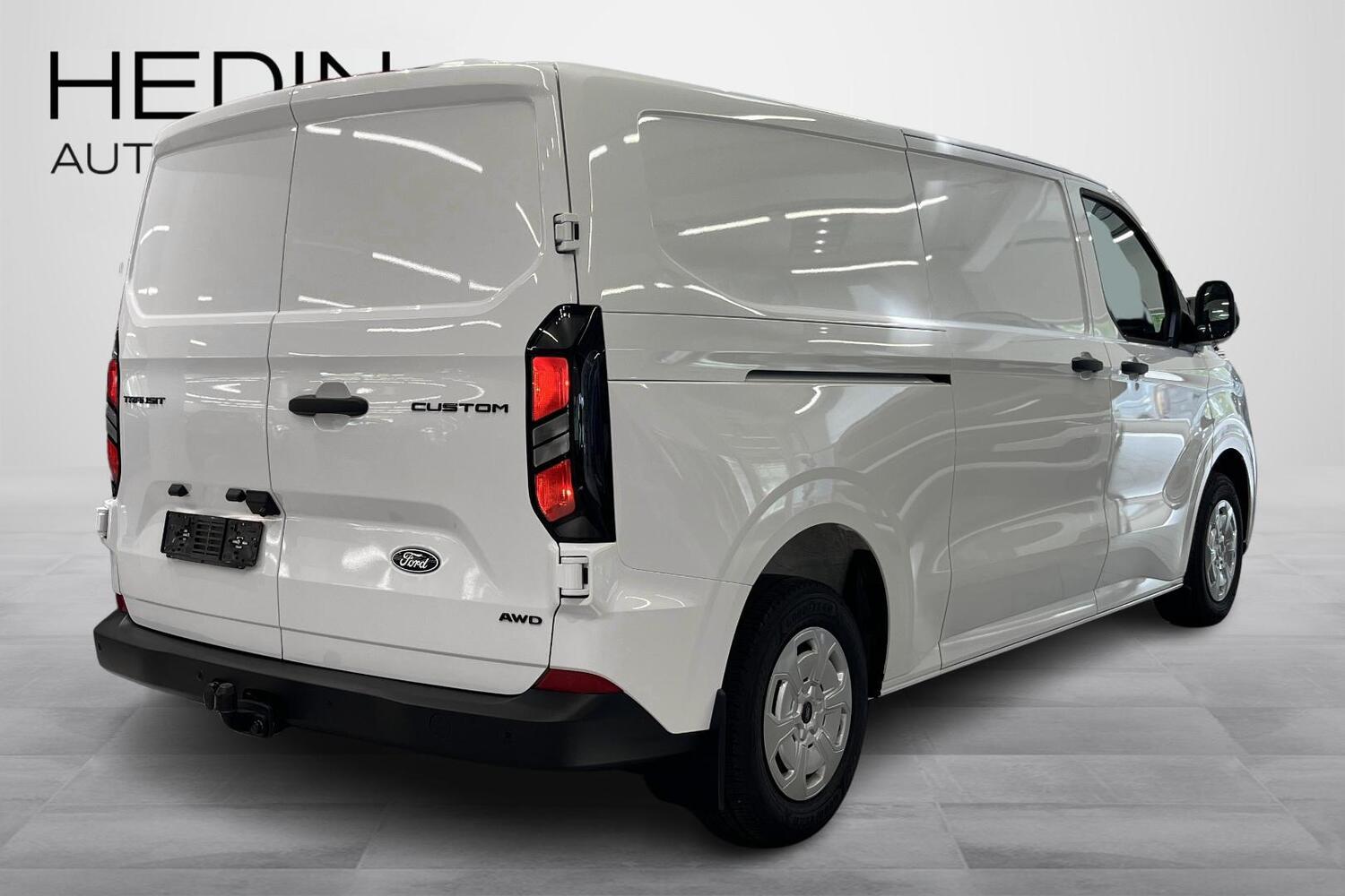 heti ajoon Ford Transit Custom