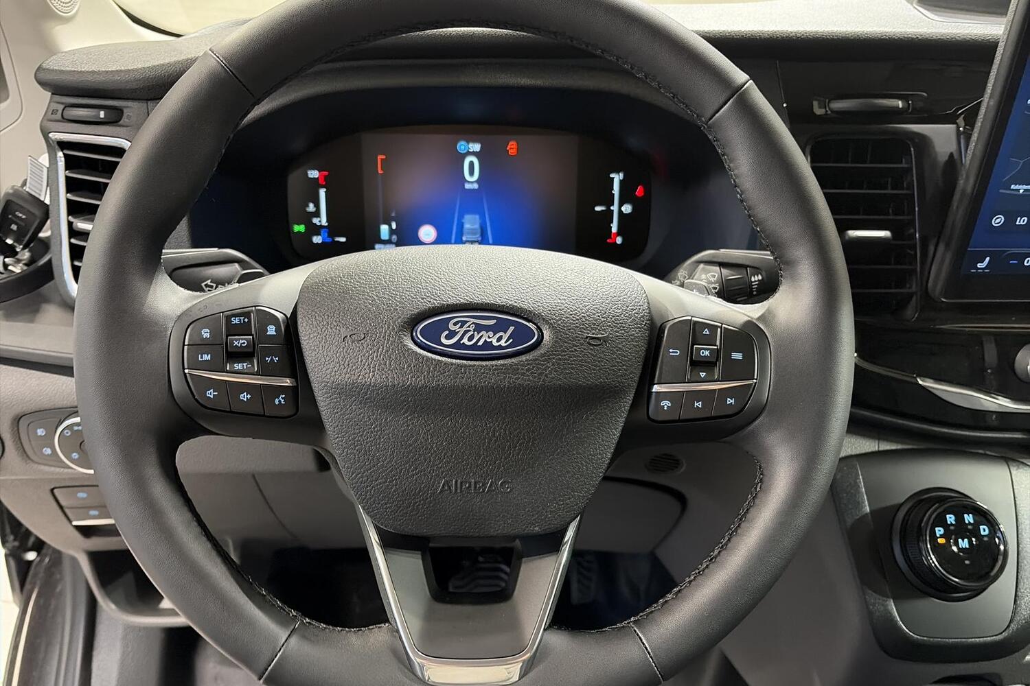 heti ajoon Ford Transit