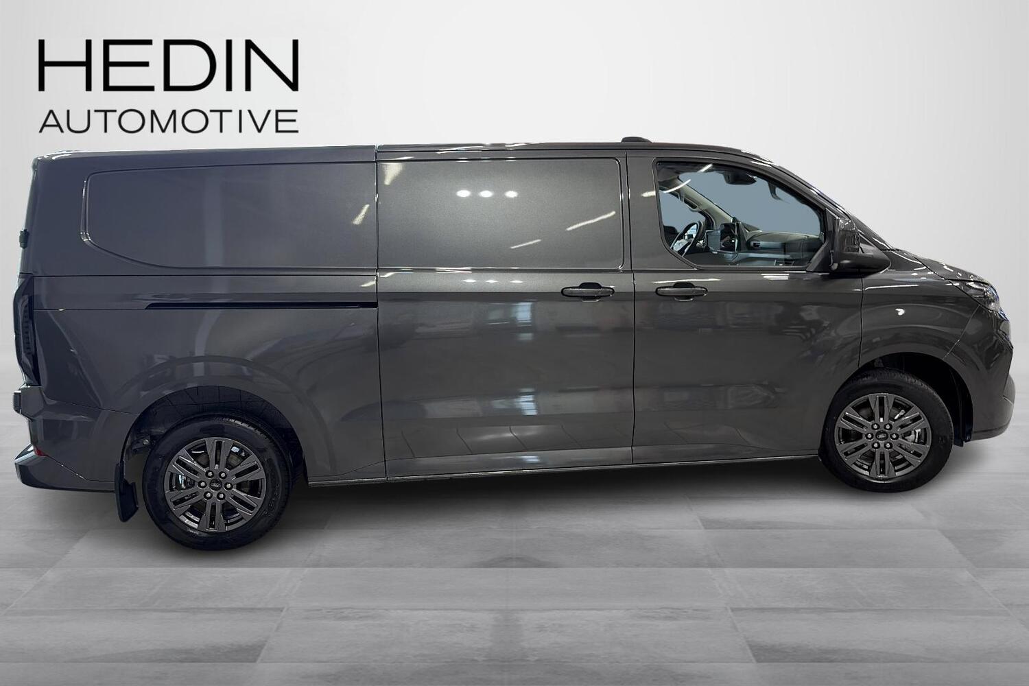 heti ajoon Ford Transit Custom