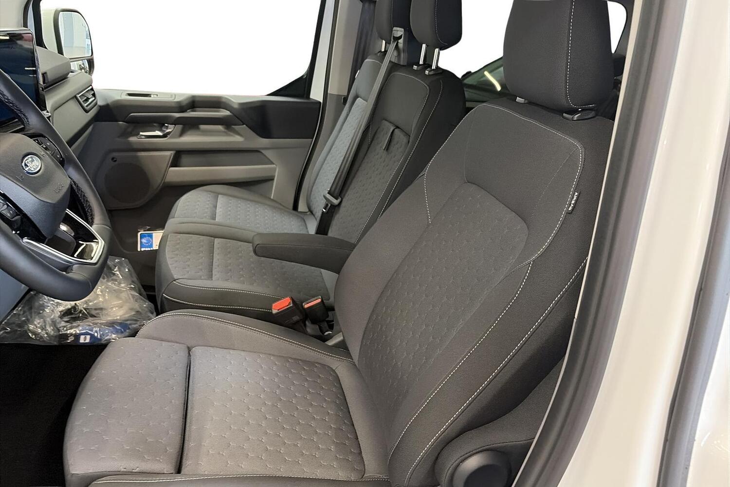 heti ajoon Ford Tourneo Custom