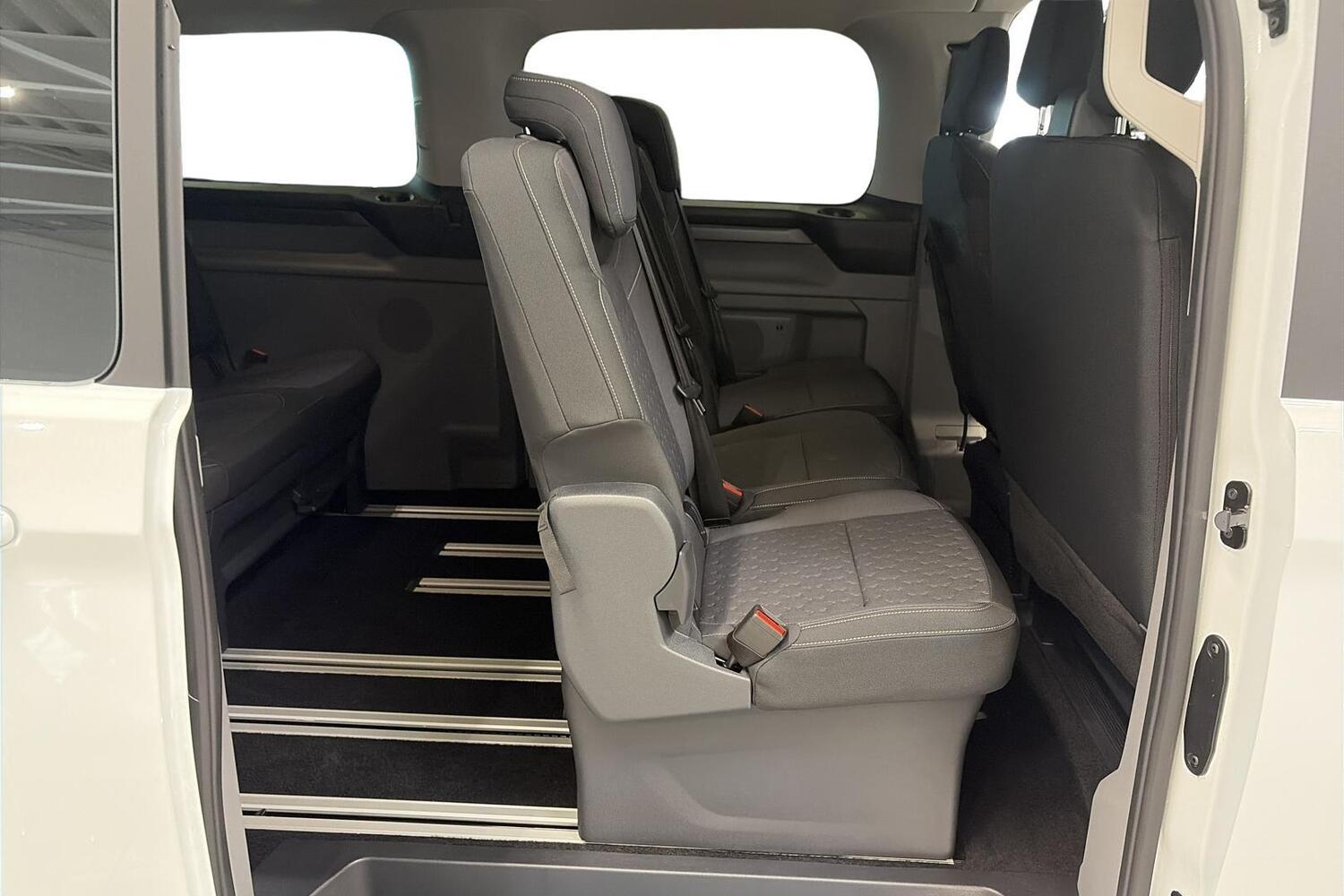 heti ajoon Ford Tourneo Custom